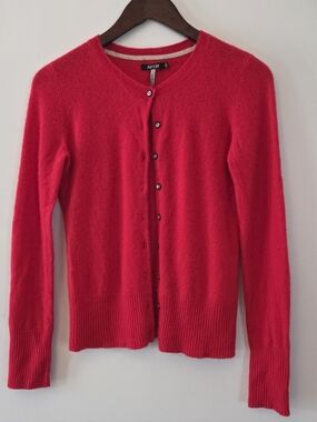 APT. 9  100% Cashmere Women's Bright Red Button-Up Cardigan